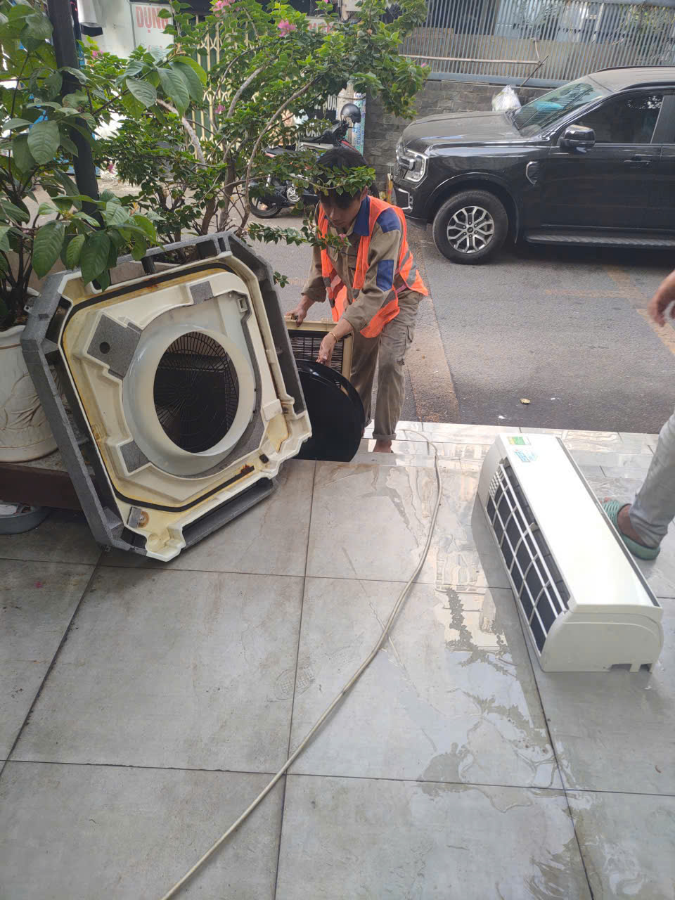 thu mua may lanh tan tuc binh chanh